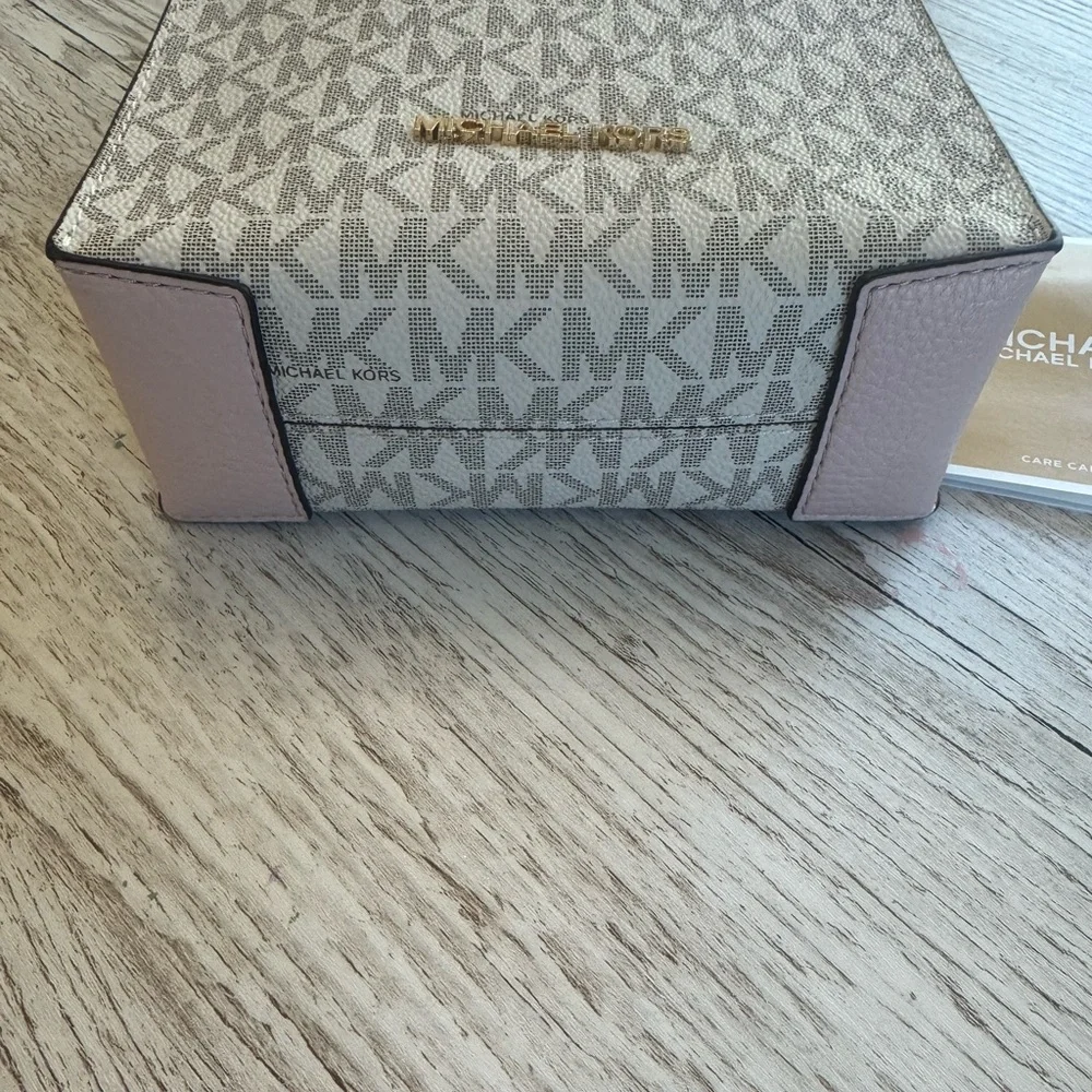 Michael Kors Mercer Extra Small Leather Convertible Versatile Crossbody Bag